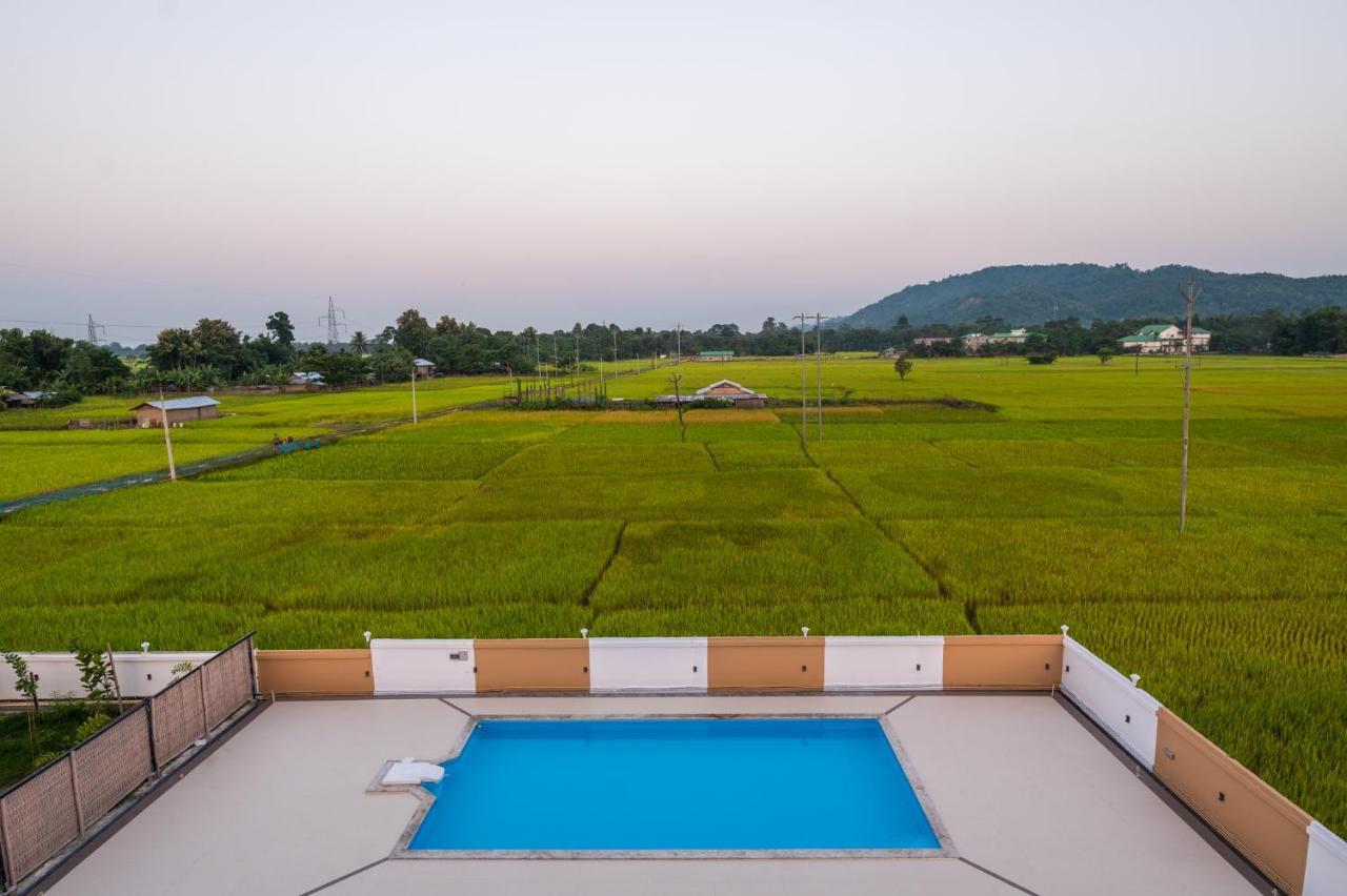 The Kaziranga Address Hotell Eksteriør bilde