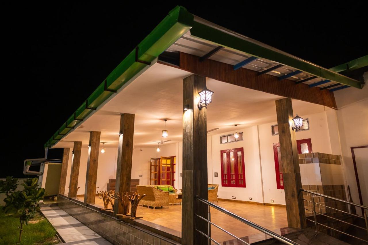The Kaziranga Address Hotell Eksteriør bilde