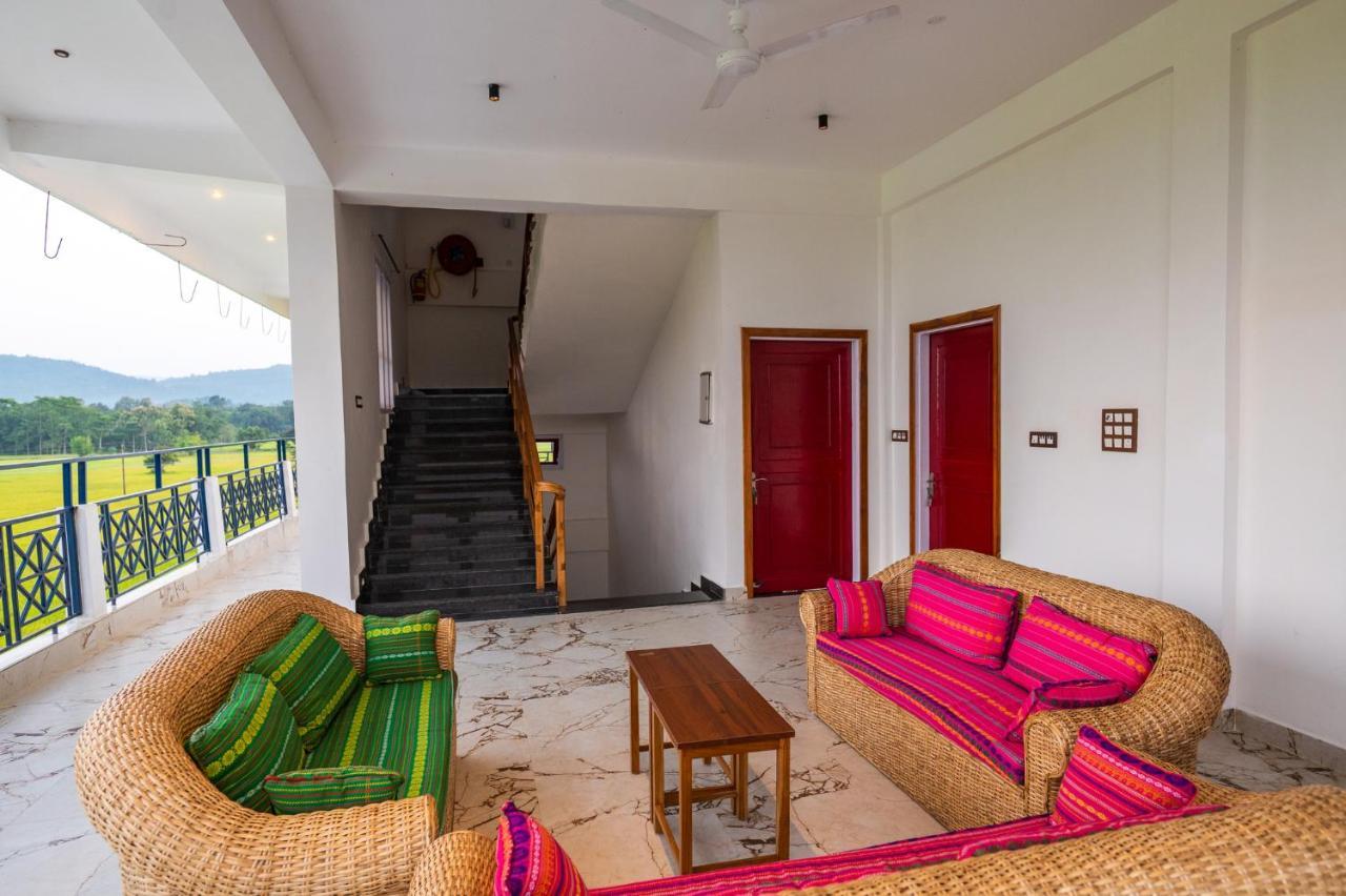 The Kaziranga Address Hotell Eksteriør bilde