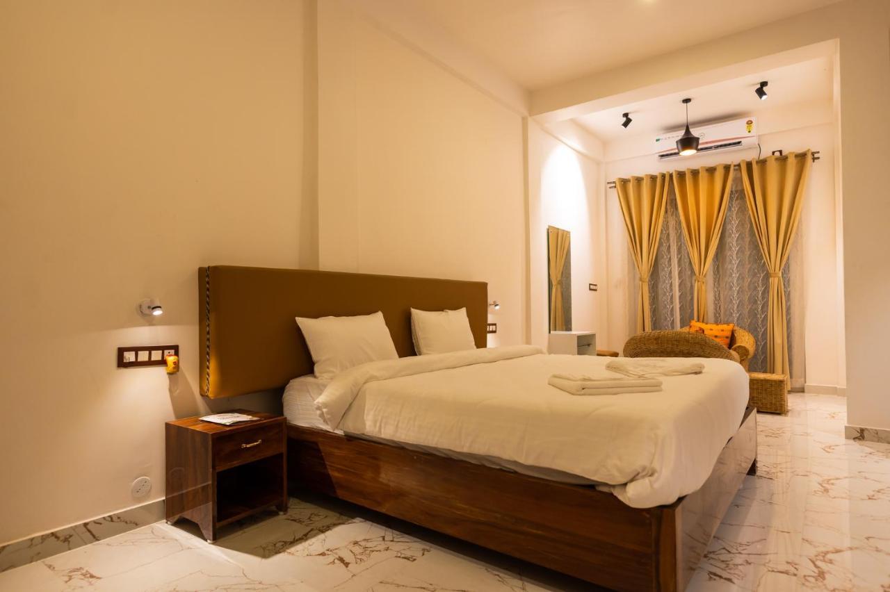 The Kaziranga Address Hotell Eksteriør bilde